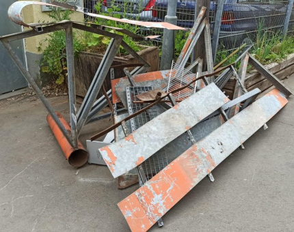 Wir Holen Ihre Schrott kostenlos ab in Ratingen Gutes Service mit Schrotthändler NRW