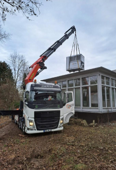 Effiziente Baubeheizung für Bauprojekt in Aschau: Mobile Luft-Luft-Wärmepumpe sorgt nachhaltig für eine konstante Temperatur in einer Schwimmhalle
