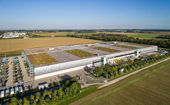 Zeitfenstermanagement RampMan® von LOGSOL im Einsatz bei der Best Secret Logistik GmbH