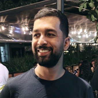 Aadil Kazmi neuer Leiter KI bei Infios