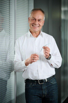 Dr. Thorsten Sieß erhält Aachener Ingenieurpreis für die kleinste Herzpumpe der Welt