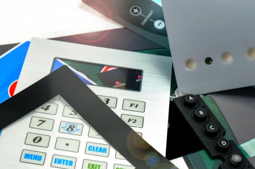 Neues Whitepaper: Materialwahl für Folientastaturen – PC, PET oder TPU?