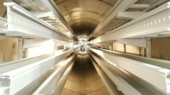 Unex liefert leistungsfähige Kabelführungssysteme für die neue Kattwyk-Brücke in Hamburg