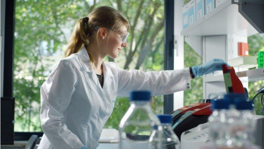 Weltweites Qualitäts- und Informationsmanagement bei AB Enzymes mit M-Files