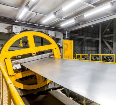 PAO Severstal vertraut bei seiner Kalt-Tandemstraße erneut auf die Modernisierungskompetenz der SMS group