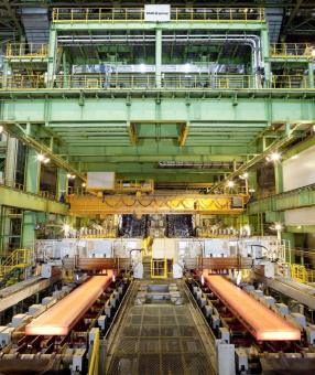 Erfolgreiche Inbetriebnahme der Brammenstranggießanlage Nr. 1 bei ArcelorMittal (Avilés) durch SMS group