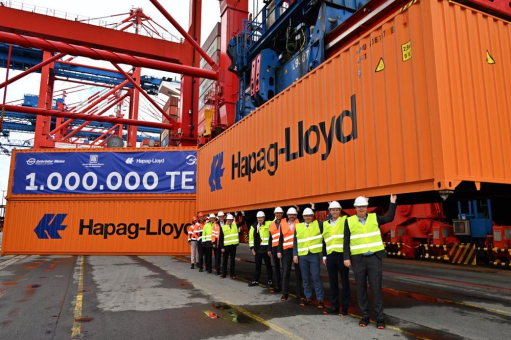 Container Terminal Wilhelmshaven knackt Millionen-Marke – Jubiläumscontainer stammt von Gebrüder Weiss