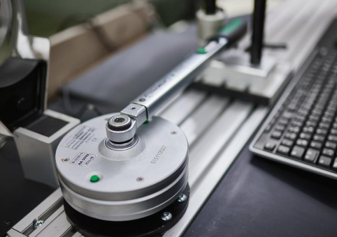 Aktuelles von Stahlwille: Neues Webinar für Drehmomenttechnik