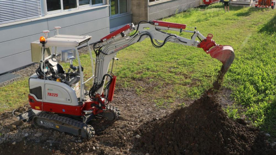 Wer ander'n eine Grube gräbt...