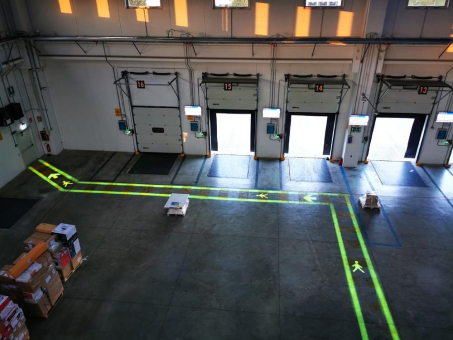 Sicherheit durch Sichtbarkeit: Saftey Lights für Logistik und Industrie