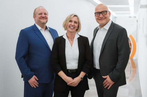 Führungs-Trio stärkt c-entron: Neuer CSO und COO ergänzen Geschäftsleitung