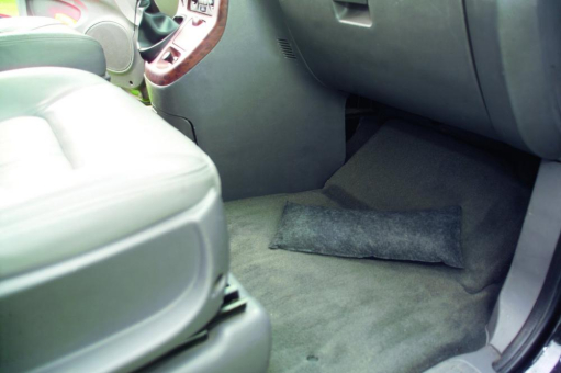 Kalte Jahreszeit, feuchtes Auto – wohin mit dem Entfeuchter-Kissen?