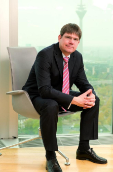 DMRZ.de gewinnt internationalen KI-Wettbewerb