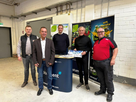 Botament unterstützt Fliesen-Nationalteam auf dem Weg zur Weltmeisterschaft