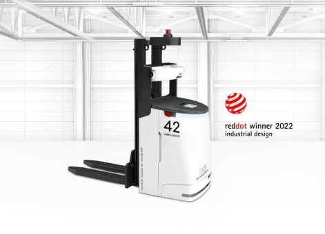 Red Dot 2022 für Transportroboter VARIO MOVE von ek robotics