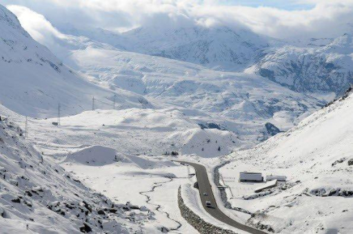 TÜV SÜD: Sicher durch die Serpentine