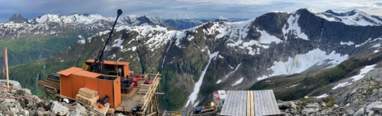 Goliath Resources erweitert Goldentdeckung Surebet mit zehn hochgradigen Bohrlöchern!