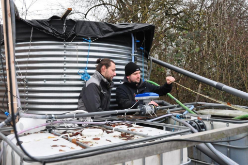 Solarbetriebene Kläranlage reinigt Abwasser