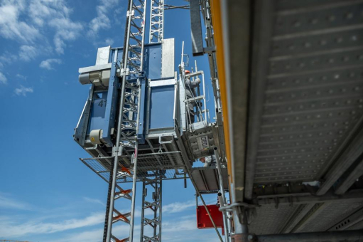 27 neue Haltestellen bringen Tempo bei den Bauarbeiten am Perlachturm Augsburg