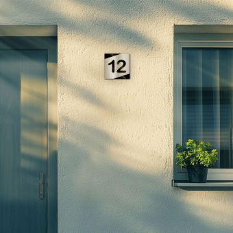 Hausnummern exakt gestaltet, optimal lesbar und beständig | KNOBLOCH