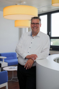 Teuken 7B in der Praxis: iTeam-Partner NetUSE zeigt, wie deutsche KI im Mittelstand eingesetzt werden kann