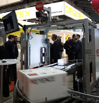 Einzigartige Bottom-Read-Technologie: KEYENCE  setzt neue Maßstäbe in der Logistikautomatisierung