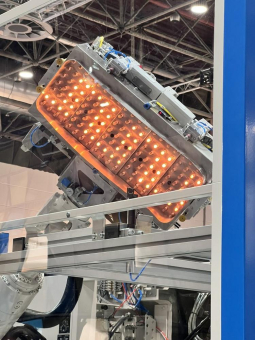 Punktgenaue Infrarotwärme: Flexible Präzision für komplexe Prozesse