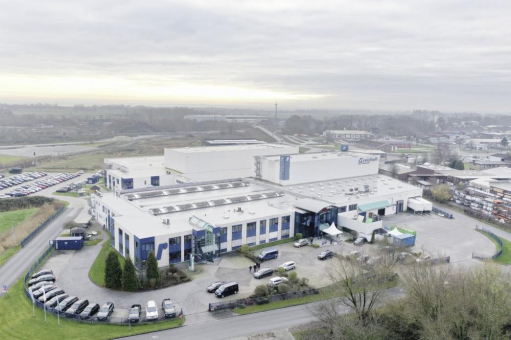 Mitwachsende Logistiklösung für Elektronik-Versender