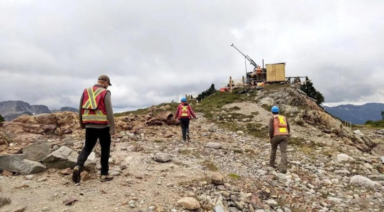 Der Countdown läuft: Juggernaut kündigt 10.000 Meter-Bohrprogramm auf Gold- und Silberprojekt Big One an