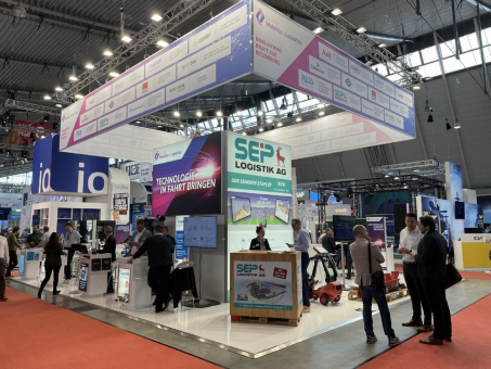 Zehn Jahre LogiMAT: Cluster Mobility & Logistics feiert Jubiläum auf der internationalen Intralogistikmesse