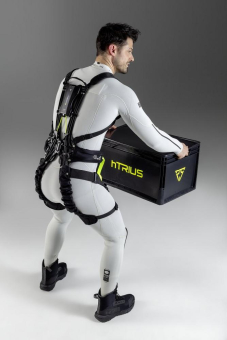 Exoskelette als fester Bestandteil der Intralogistik: hTRIUS setzt mit  BionicBack und BionicBack MOVE neue Standards