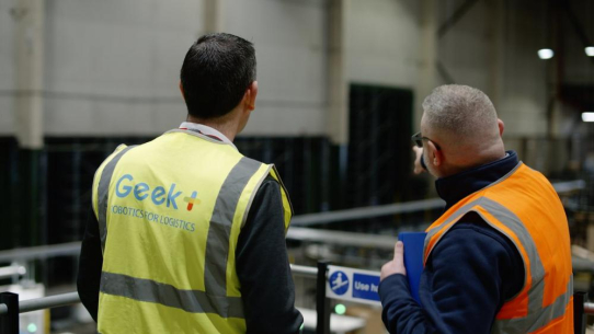 Aufbauend auf einem erfolgreichen Jahr 2025 beschleunigt Geek+ die Innovationsentwicklung für die Automatisierung im EMEA-Markt