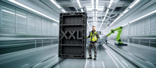 FEURER zeigt FLEXILITY® live: skalierbare Mehrweg-Ladungsträger vom XXL-Format bis zur automatisierten Serienlogistik