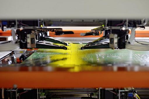 Geprüfte Präzision in der Leiterplattenfertigung