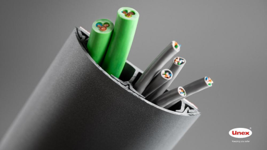 Büroarbeitsplätze mit dem Bodenkanal 74 modernisieren