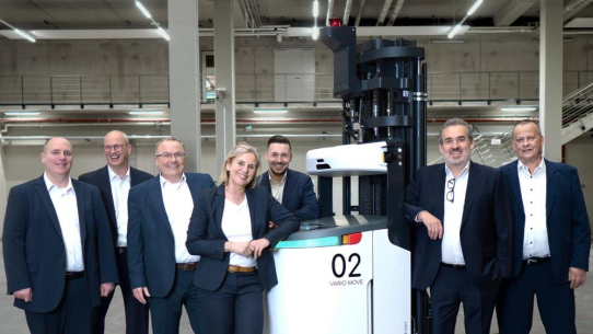 ek robotics – a NEURA brand – zeigt erstmals kombinierte Lösung mit kognitivem Roboter von NEURA Robotics