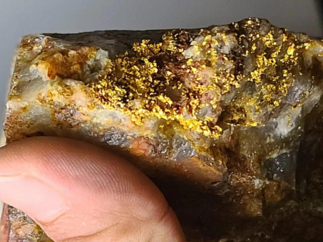 Projektakquisition: Sranan Gold rückt näher an Founders & Miata, alluviales Gold als Signal!