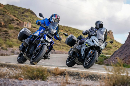 Wunderlich Variokoffer-Gepäcksysteme X-CASE X30 mit Kofferträger X-RACK für die BMW R 1300 R und R 1300 RS