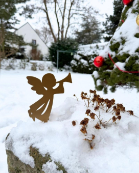 Gartenstecker als dekorative Akzente für Beet, Balkon und Terrasse | KNOBLOCH