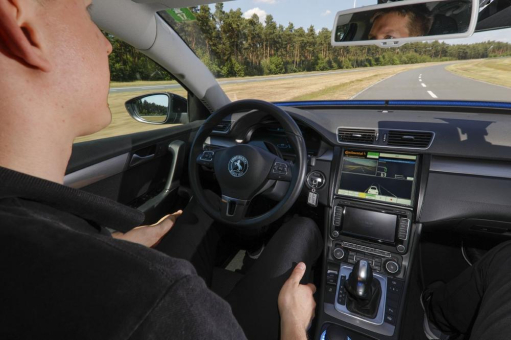 Continental wird Systemintegrator für Plattform Autonomes Fahren von BMW Group, Intel und Mobileye