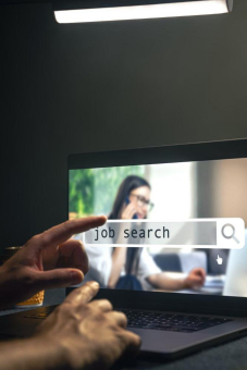 Social Media Recruiting: Wie Unternehmen mit digitalen Strategien schneller die passenden Mitarbeiter finden