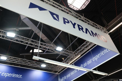 KI-gestützte Machine Vision für den Shopfloor: Pyramid Computer vereint Kamera und Beleuchtung in modularer Schienenlösung auf der embeddedworld 2026