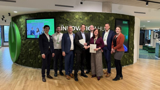 Schneider Electric und CGI: Zusammenarbeit für digitale Netzbetriebe in der DACH-Region