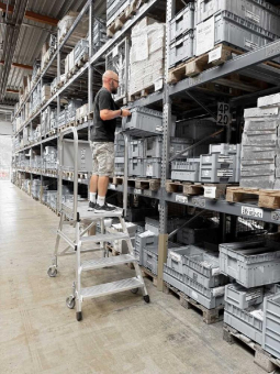 Sichere Zugangs- und Arbeitslösungen für Logistik und Intralogistik