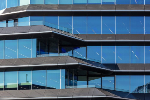 Frühling bewusst gestalten mit Glaslösungen der Pilkington Deutschland AG