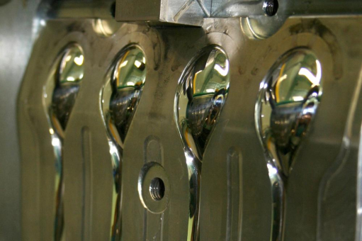 Ein starker Impuls für Kunststoff-Verarbeiter