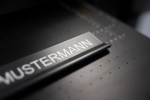 Digitaldruck als neuer Standard für Briefkasten-Beschriftungen | KNOBLOCH