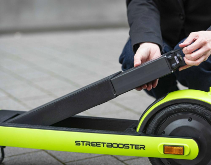 Wechselakku im E-Scooter: Nachhaltiger Gamechanger oder nur Marketingversprechen?