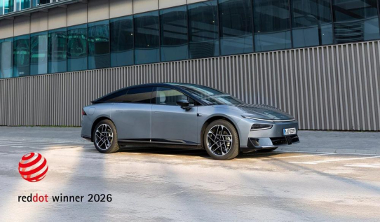 Neuer XPENG P7+ gewinnt Red Dot Design Award 2026