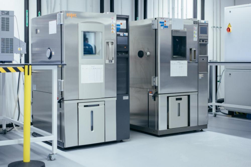 Neues Labor für Hochleistungstechnologien: TÜV Rheinland eröffnet Power Test Center Cologne